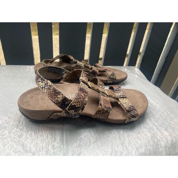 Vionic Women’s Snakeskin Sandals Velcro Straps Sz 8 US - Picture 6 of 9